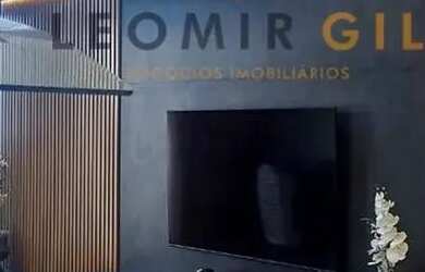 Imagem 8: CASA MODERNA NO CENTRO - COM PISCINA E ENERGIA SOLAR