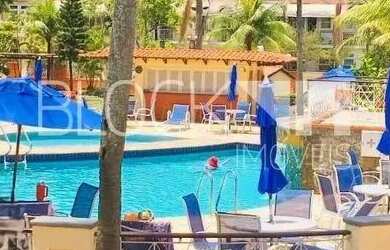 Imagem: A casa em condomínio possui 3 Dormitórios, 5 Banheiros, 2