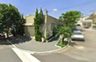 Imagem: O terreno possui 147m² de Área e está localizado em Vila