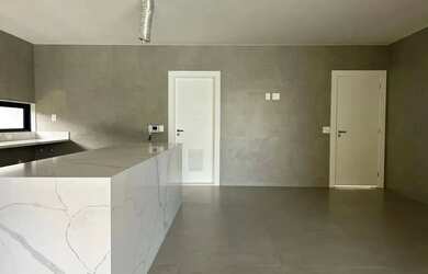 Imagem 16: Casa Malibu. 1.490m² de Área, 5 Vagas na garageme5 Dormitórios