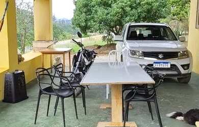 Imagem: A chácara possui 4.800m² de Área e está localizado em Serra