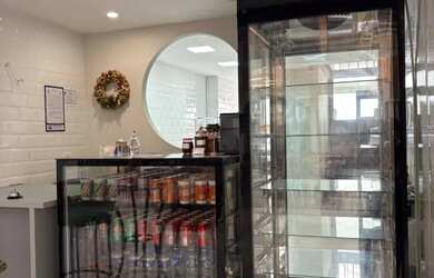 Imagem: O depósito possui 1 Vaga na garagem e 50m² de Área e está