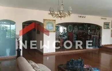 Imagem: O apartamento possui 4 Dormitórios, 3 Banheiros, 4 Vagas na