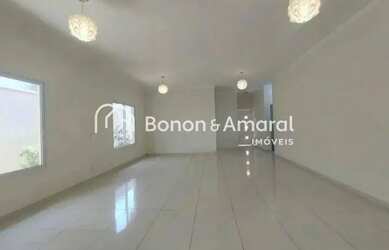 Imagem: A casa em condomínio possui 3 Dormitórios, 5 Banheiros, 4