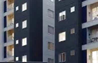 Imagem: O apartamento possui 2 Dormitórios, 1 Banheiro, 2 Vagas na