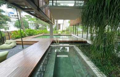 Imagem: A casa em condomínio possui 4 Dormitórios, 5 Banheiros, 4