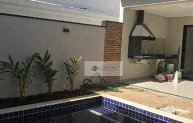 Imagem: A casa em condomínio possui 3 Dormitórios, 4 Banheiros, 4