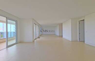 Imagem: O apartamento possui 4 Dormitórios, 5 Banheiros, 4 Vagas na