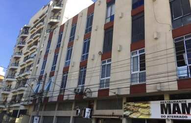 Imagem: O apartamento possui 2 Dormitórios, 2 Banheiros e 75m² de