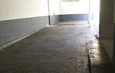 Imagem 11: Galpão/Depósito/Armazém para venda tem 200 metros quadrados