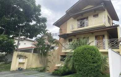 Imagem: A casa em condomínio possui 3 Dormitórios, 4 Banheiros, 4