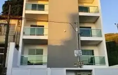 Imagem: O apartamento possui 1 Dormitório, 1 Banheiro, 1 Vaga na garagem