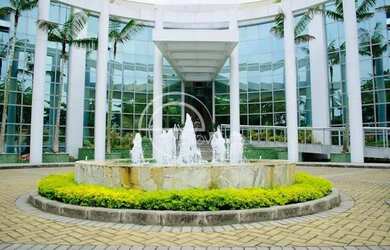 Imagem: O depósito possui 1 Vaga na garagem e 67m² de Área e está