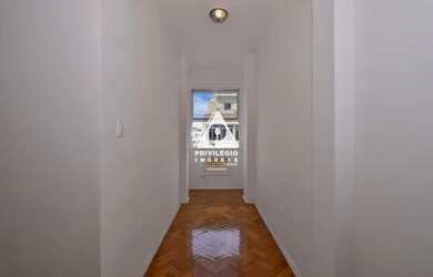 Imagem 11: Apartamento a venda no Flamengo - 3 quartos com dependência completa e vaga na escrutura