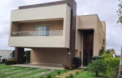 Imagem: A casa em condomínio possui 5 Dormitórios, 5 Banheiros, 4