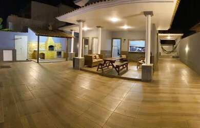 Imagem 3: Casa alto padrão em Cond fechado na região dos lagos