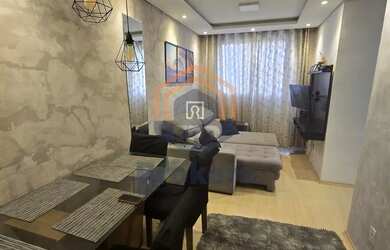 Imagem: O apartamento possui 2 Dormitórios, 1 Banheiro, 1 Vaga na garagem