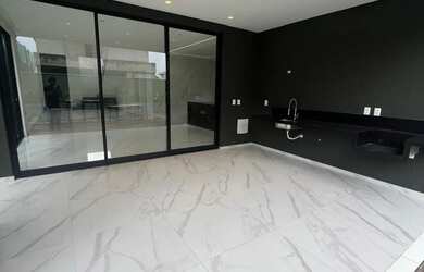 Imagem 8: Casa em Condomínio na Cidade Alpha Terras Acabamento de Alta Qualidade...