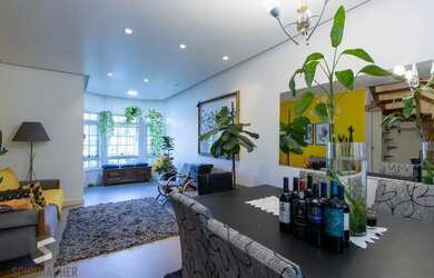 Imagem 6: Sobrado com 2 dormitórios, sendo 1 ampla suíte com banheira de hidromassagem, 2 vagas