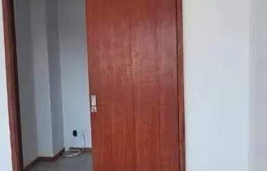 Imagem: O depósito possui 1 Vaga na garagem, 21m² de Área e está