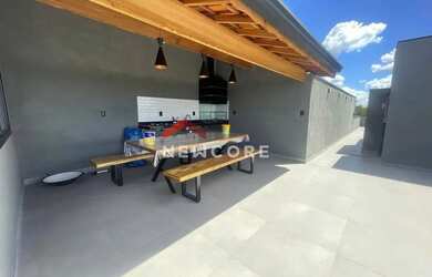 Imagem: A casa em condomínio possui 3 Dormitórios, 2 Banheiros, 2