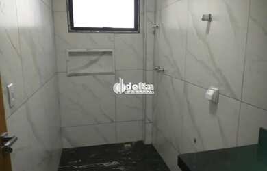 Imagem 14: Casa no condomínio Terras Alpha disponível para venda em Uberlândia...