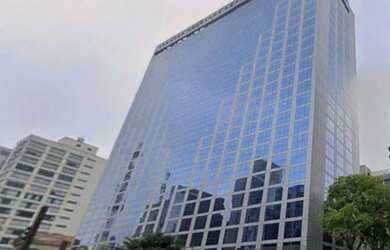 Imagem: O depósito possui 4 Vagas na garagem, 559m² de Área e está