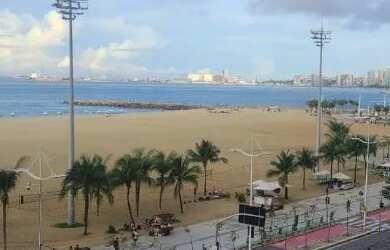 Imagem: O apartamento possui 2 Dormitórios, Acomodam 4 pessoas e 1