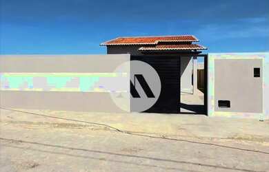 Imagem: A casa possui 2 Dormitórios, 2 Banheiros, 1 Vaga na garagem