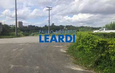 Imagem: O terreno possui 5162m² de Área e está localizado em Laranja