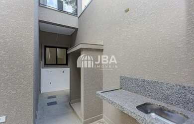 Imagem 2: SOBRADOS NO ÁGUA VERDE COM 3 SUÍTES E TERRAÇO