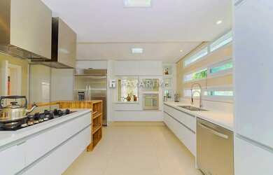 Imagem 10: Casa 4 suítes em condomínio no coração do Campo Comprido. Fácil acesso...