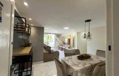 Imagem: O apartamento possui 2 Dormitórios, 3 Banheiros, 1 Vaga na