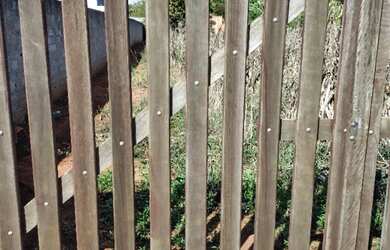 Imagem: O terreno possui 1.000m² de Área e está localizado em Cesário