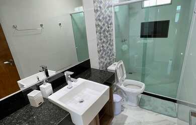 Imagem 12: Melhor casa de temporada. Acomodam 12 pessoas, 1 Vaga na garageme4 Dormitórios