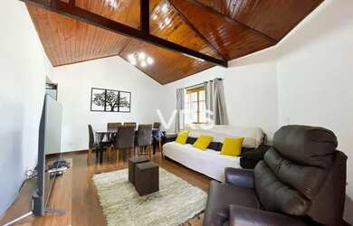 Imagem: A casa em condomínio possui 3 Dormitórios, 3 Banheiros, 2