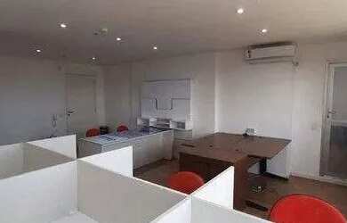 Imagem: O depósito possui 1 Vaga na garagem e 38m² de Área e está