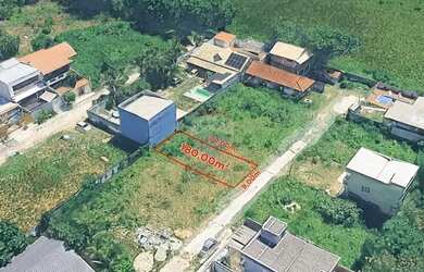 Imagem: O terreno possui 180m² de Área e está localizado em Vargem