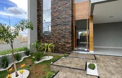 Imagem: A casa em condomínio possui 3 Dormitórios, 1 Banheiro, 2 Vagas