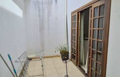 Imagem 14: EXCELENTE CASA 3QTOS-SUÍTE-300M2-3VGS- JARDIM URUÇANGA - ANIL JPA RJ