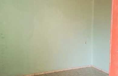 Imagem: A casa possui 1 Dormitório, 1 Banheiro, 56m² de Área e está