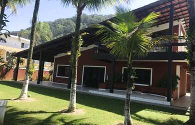 Imagem 7: Casa ampla com vista para o mar e com área de apoio exclusiva pé na...