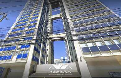 Imagem: O depósito possui 5 Vagas na garagem, 416m² de Área e está