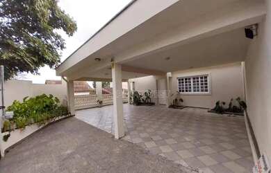 Imagem: A casa em condomínio possui 3 Dormitórios, 4 Banheiros, 5