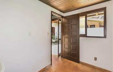 Imagem 6: Casa em Medianeira. Piscina, Churrasqueira, Área de serviçoeLareira