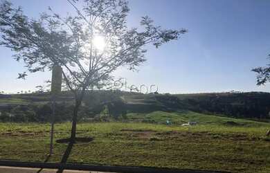Imagem: O terreno possui 1.000m² de Área e está localizado em Loteamento
