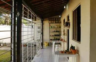 Imagem: A casa à venda possui 3 Dormitórios, 3 Banheiros, 3 Vagas