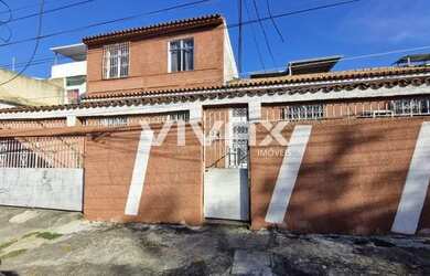 Imagem: O apartamento possui 2 Dormitórios, 1 Banheiro, 56m² de Área