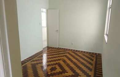 Imagem: O apartamento possui 3 Dormitórios, 3 Banheiros, 76m² de Área