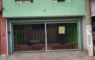 Imagem: A casa possui 2 Dormitórios, 2 Banheiros, 2 Vagas na garagem